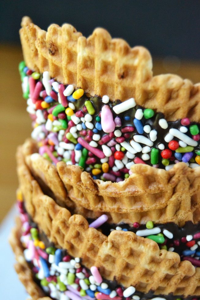 Sprinkle Chocolate Waffle Cup Cones