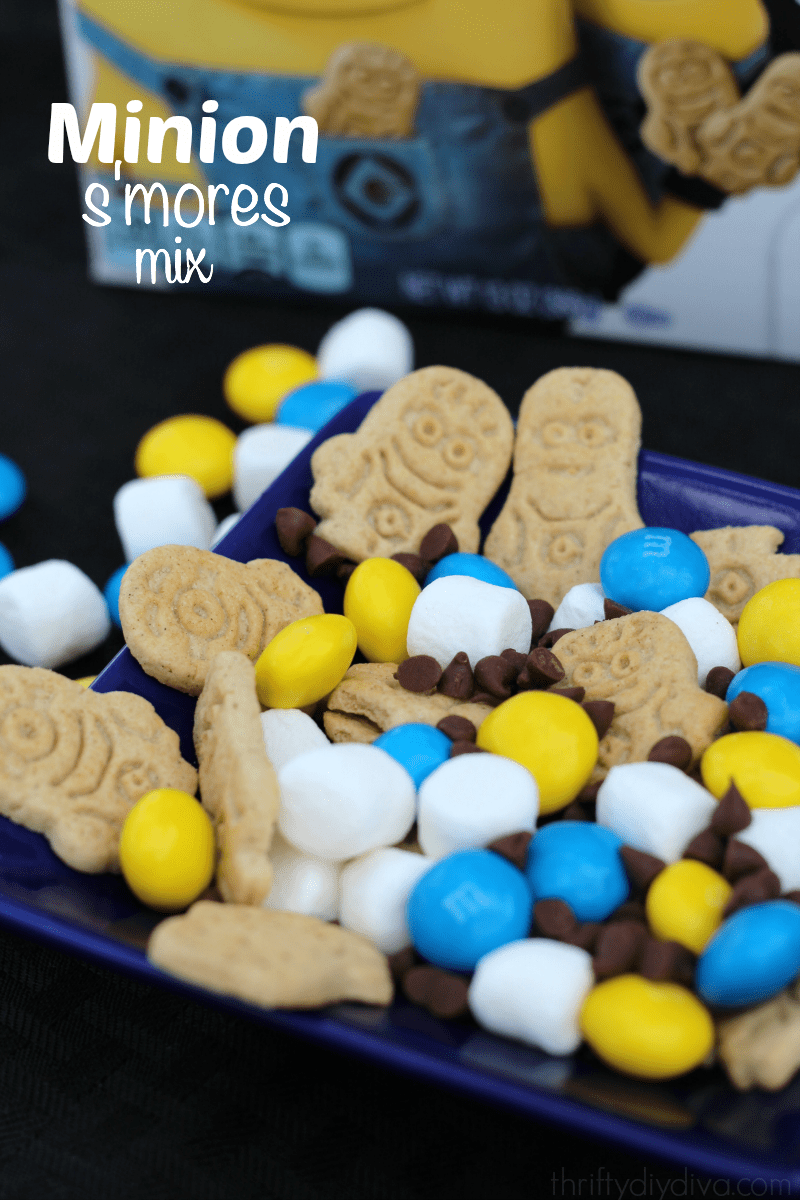 Minion S'mores Snack Mix